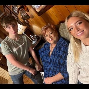 Meet your Posher, Judi